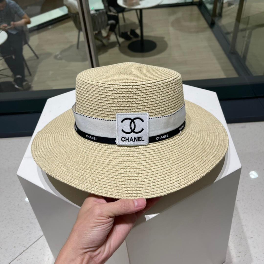 【CHANEL香奈儿】2025新款小香风度假风平顶草帽，旅行必备，超好搭配， 赶紧入手！