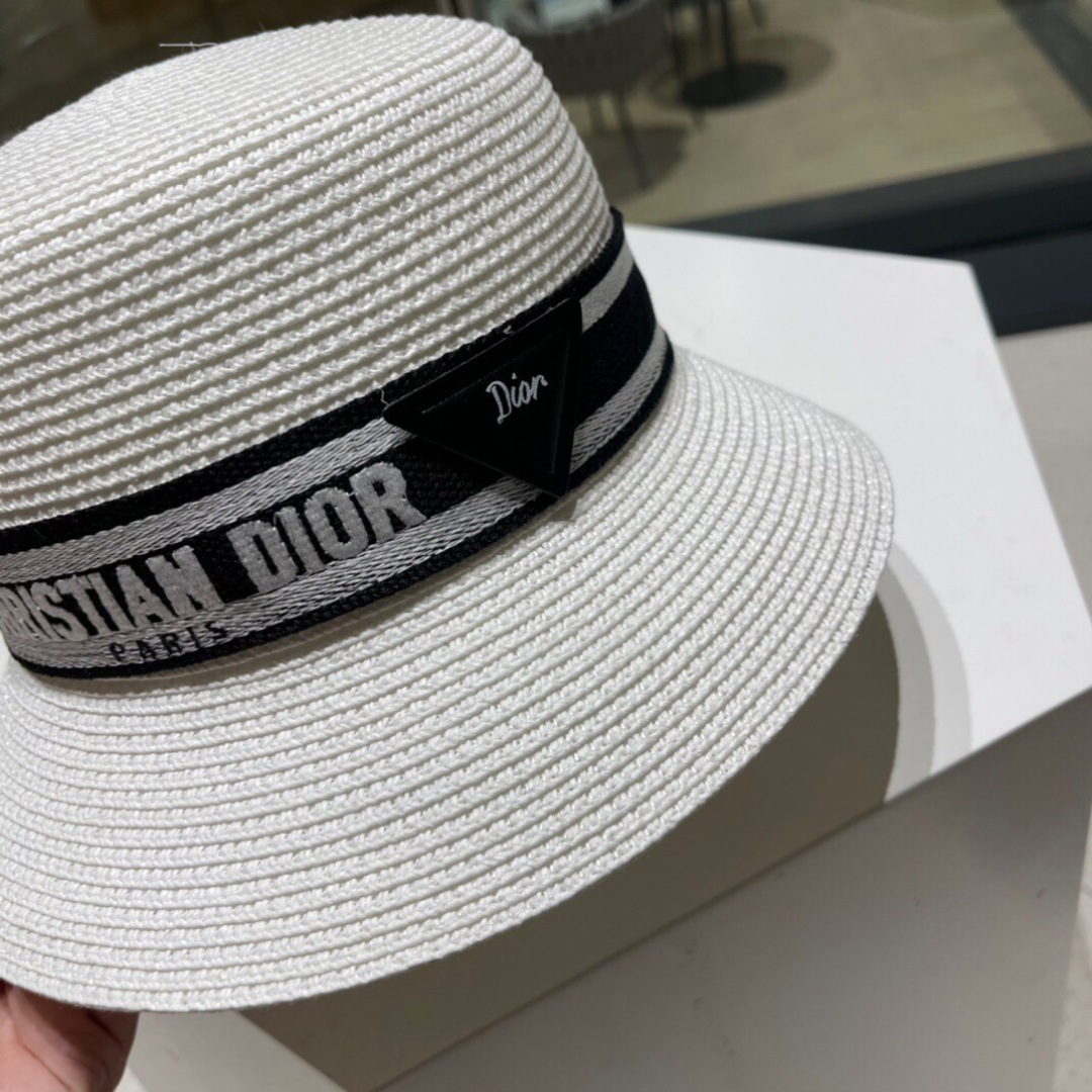 【DIOR迪奥】新款织带草编草帽礼帽🤩细节控，简约大方，百搭单品～出街首选，新款帽型超美腻