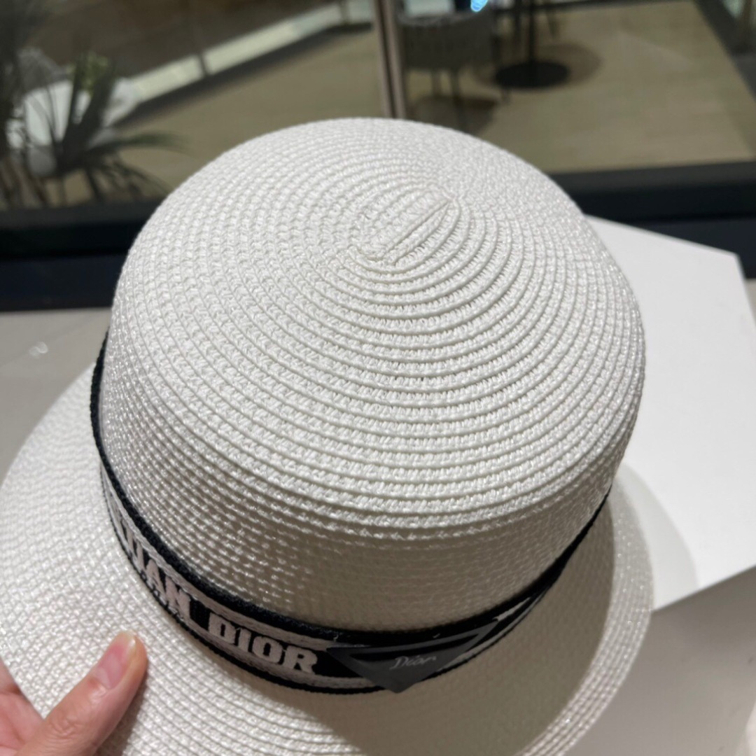 【DIOR迪奥】新款织带草编草帽礼帽🤩细节控，简约大方，百搭单品～出街首选，新款帽型超美腻