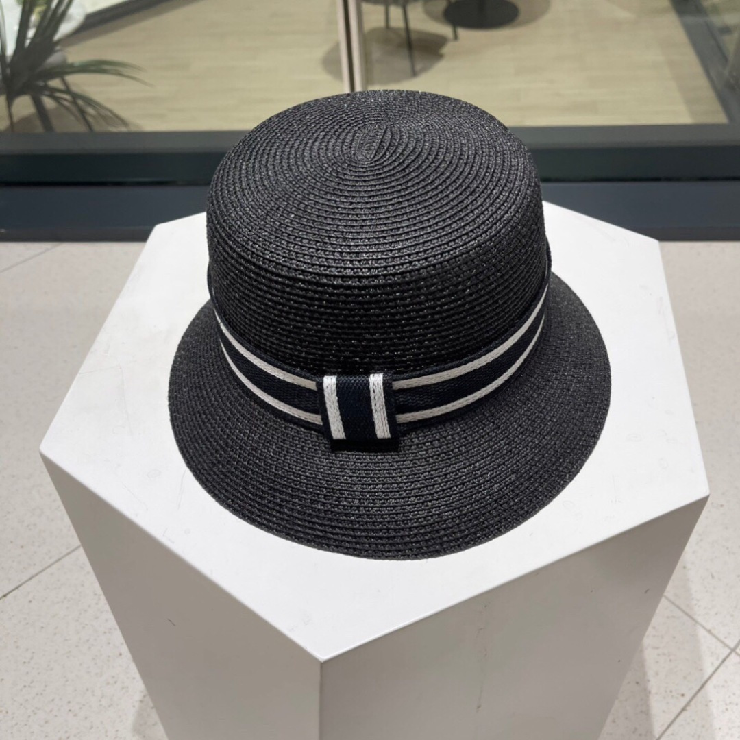 【DIOR迪奥】新款织带草编草帽礼帽🤩细节控，简约大方，百搭单品～出街首选，新款帽型超美腻