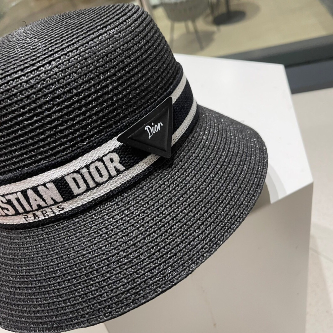 【DIOR迪奥】新款织带草编草帽礼帽🤩细节控，简约大方，百搭单品～出街首选，新款帽型超美腻