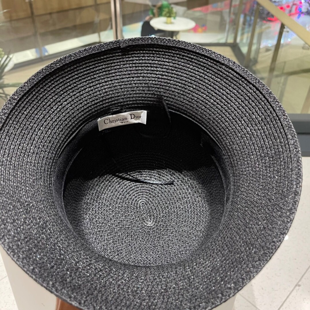 【DIOR迪奥】新款织带草编草帽礼帽🤩细节控，简约大方，百搭单品～出街首选，新款帽型超美腻