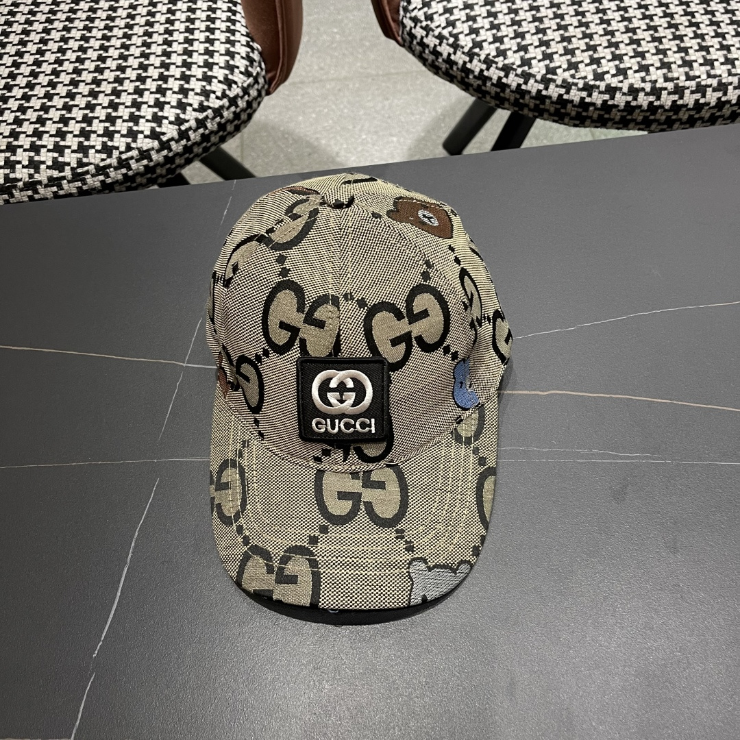  Gucci古奇新款原单棒球帽， 棒球帽。专柜11开模订制，原版帆布面轻盈透气！基础头围56，贴片可调节