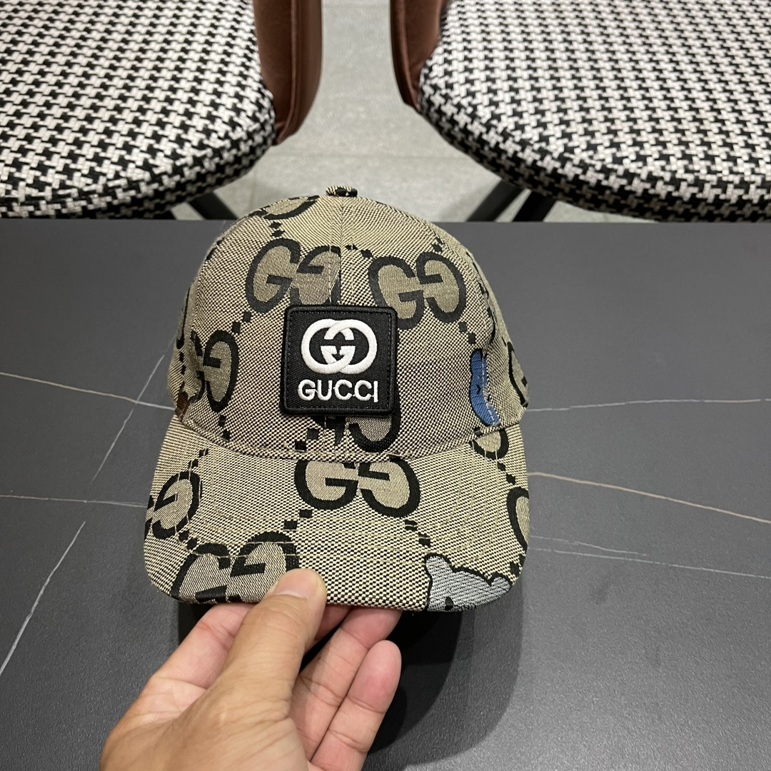  Gucci古奇新款原单棒球帽， 棒球帽。专柜11开模订制，原版帆布面轻盈透气！基础头围56，贴片可调节