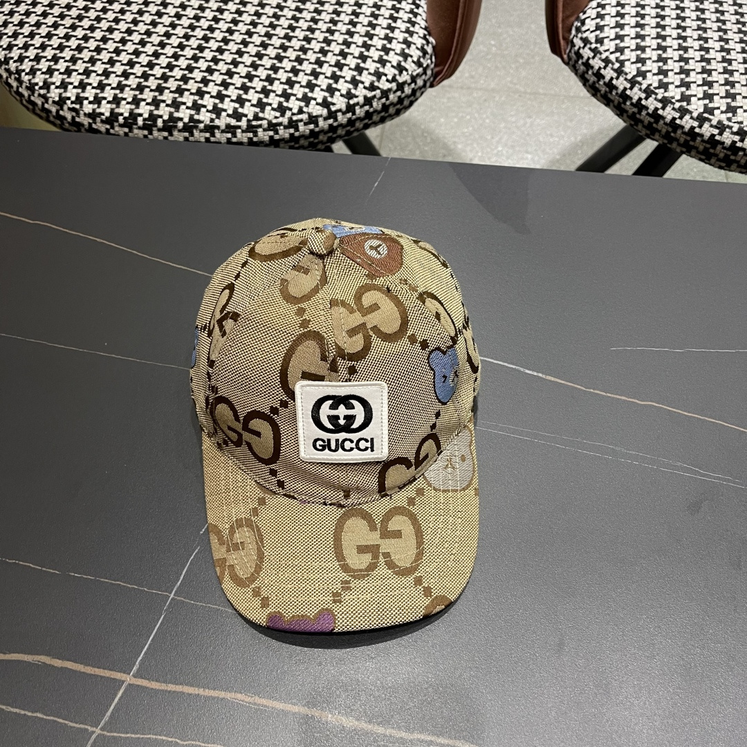  Gucci古奇新款原单棒球帽， 棒球帽。专柜11开模订制，原版帆布面轻盈透气！基础头围56，贴片可调节