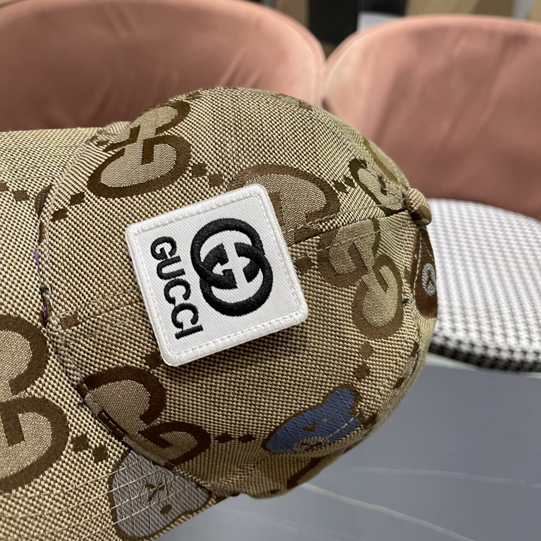  Gucci古奇新款原单棒球帽， 棒球帽。专柜11开模订制，原版帆布面轻盈透气！基础头围56，贴片可调节