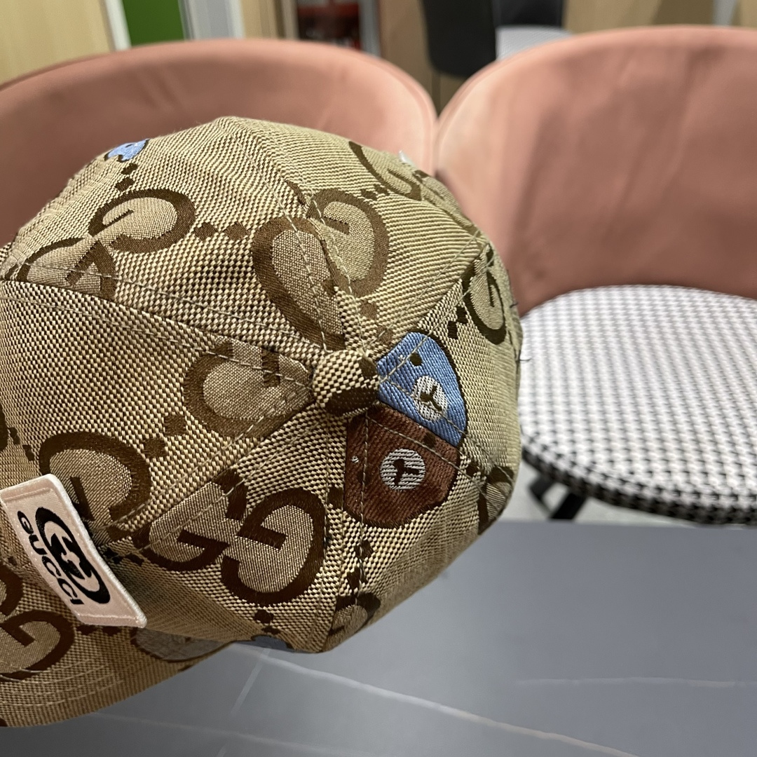  Gucci古奇新款原单棒球帽， 棒球帽。专柜11开模订制，原版帆布面轻盈透气！基础头围56，贴片可调节