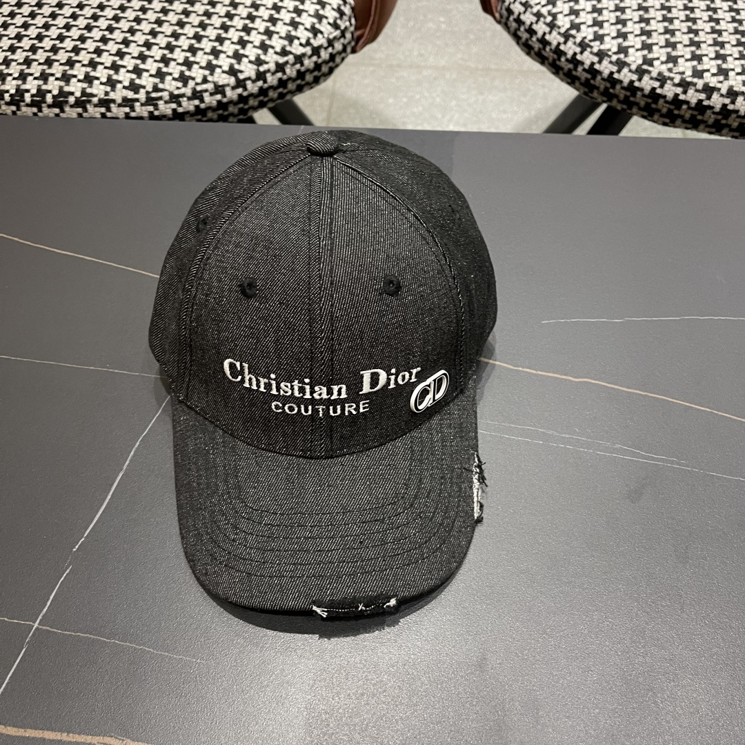  【DIOR迪奥】2025新款专柜同步刺绣简约棒球帽，爆款，大牌同步，超好搭配，出货！