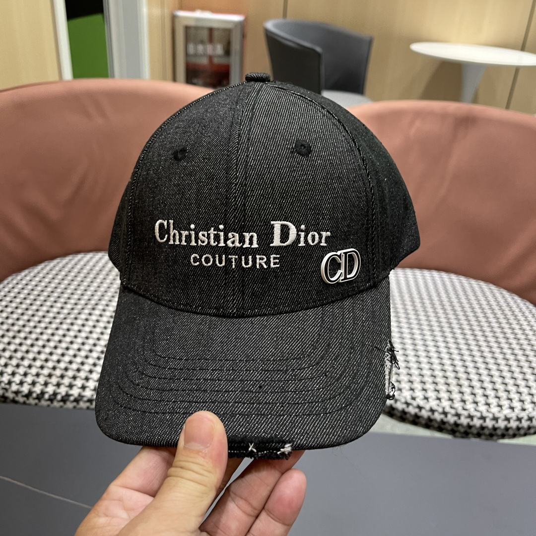  【DIOR迪奥】2025新款专柜同步刺绣简约棒球帽，爆款，大牌同步，超好搭配，出货！