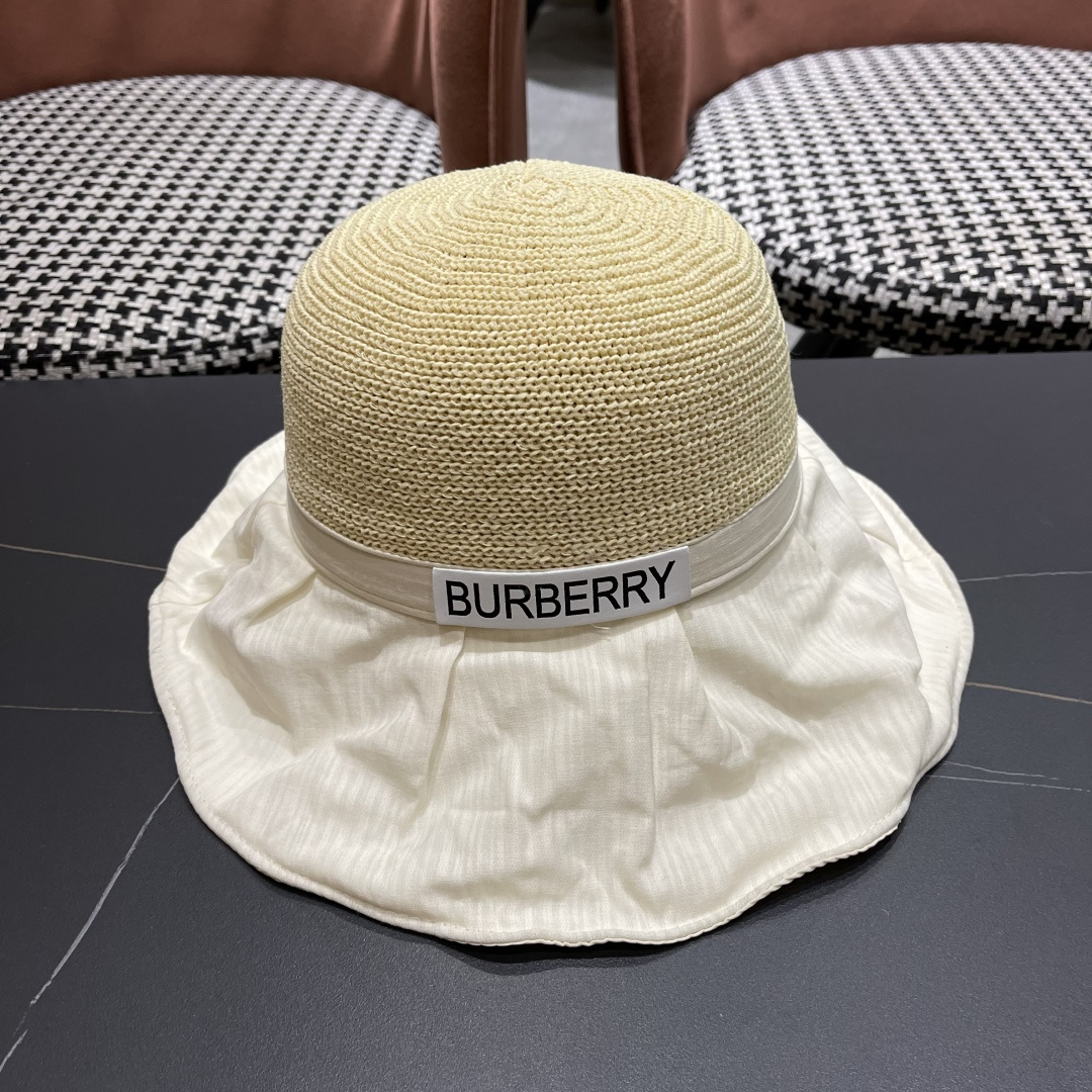  Burberry（巴宝莉）帽子女夏季2025新款渔夫防晒防紫外线黑
胶大檐遮脸遮阳沙滩太阳帽
