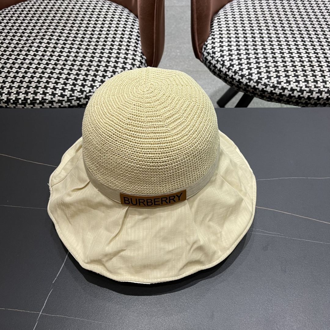  Burberry（巴宝莉）帽子女夏季2025新款渔夫防晒防紫外线黑
胶大檐遮脸遮阳沙滩太阳帽