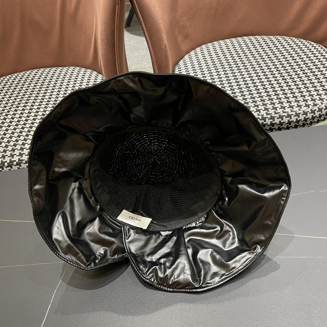  CELINE赛琳 夏季新款针织帽子黑胶防紫外线蝴蝶结女士盆帽
户外防晒桃帽渔夫帽