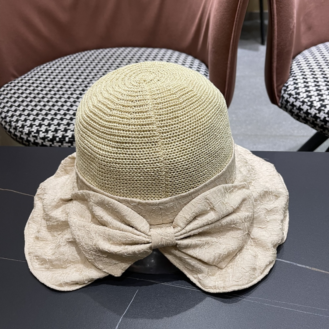  CELINE赛琳 夏季新款针织帽子黑胶防紫外线蝴蝶结女士盆帽
户外防晒桃帽渔夫帽