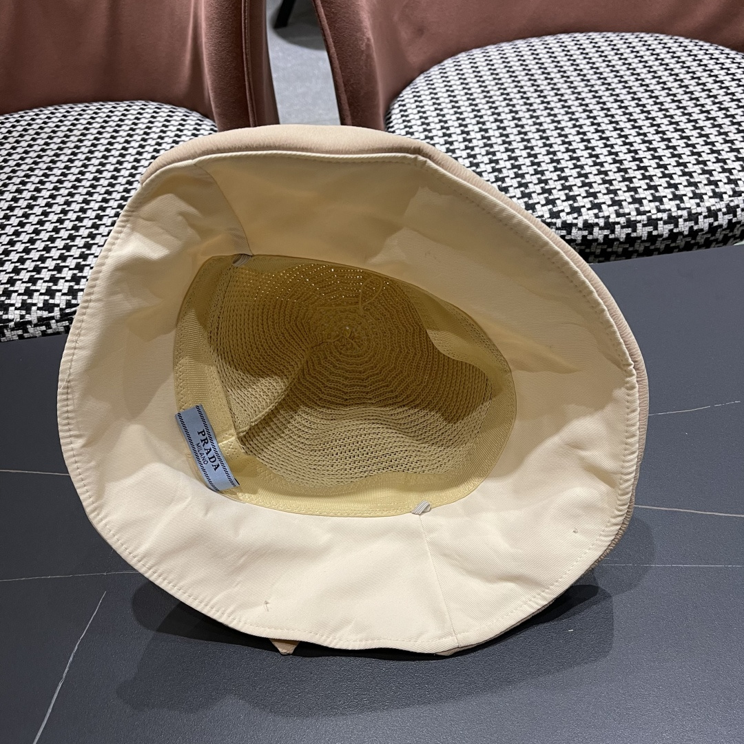  PRADA 普拉达 胶防晒帽子女夏款遮阳渔夫帽户外
防紫外线2025新款太阳帽