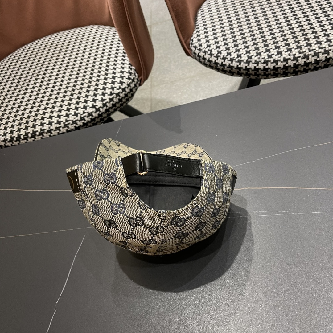  Gucci(古奇)新款原单棒球帽， 金属小双G，专柜最新款，11开模订制，正版开模五金，原版帆布料+头