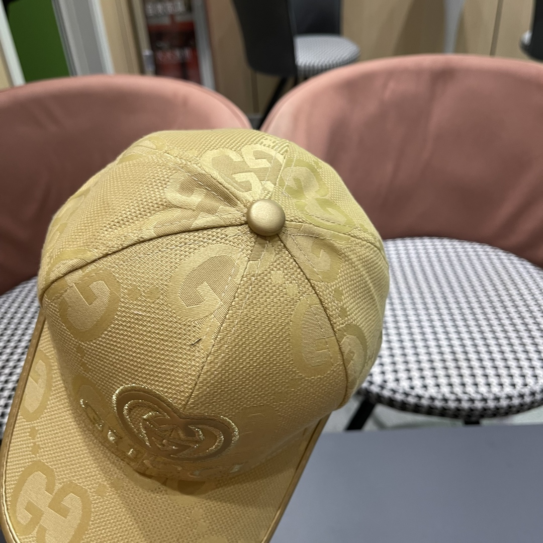  Gucci(古奇)经典原单棒球帽😍😍专柜11开模订制，轻盈透气！实物拍摄，四季百搭男女适用，基础头围5