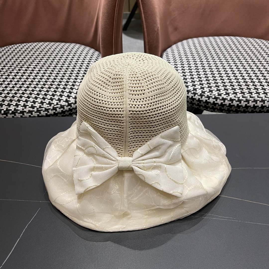 【CHANEL香奈儿】2025新款大沿防晒防紫外线渔夫帽女春
夏百搭出游防晒帽