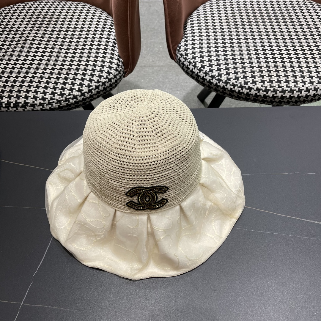 【CHANEL香奈儿】2025新款大沿防晒防紫外线渔夫帽女春
夏百搭出游防晒帽
