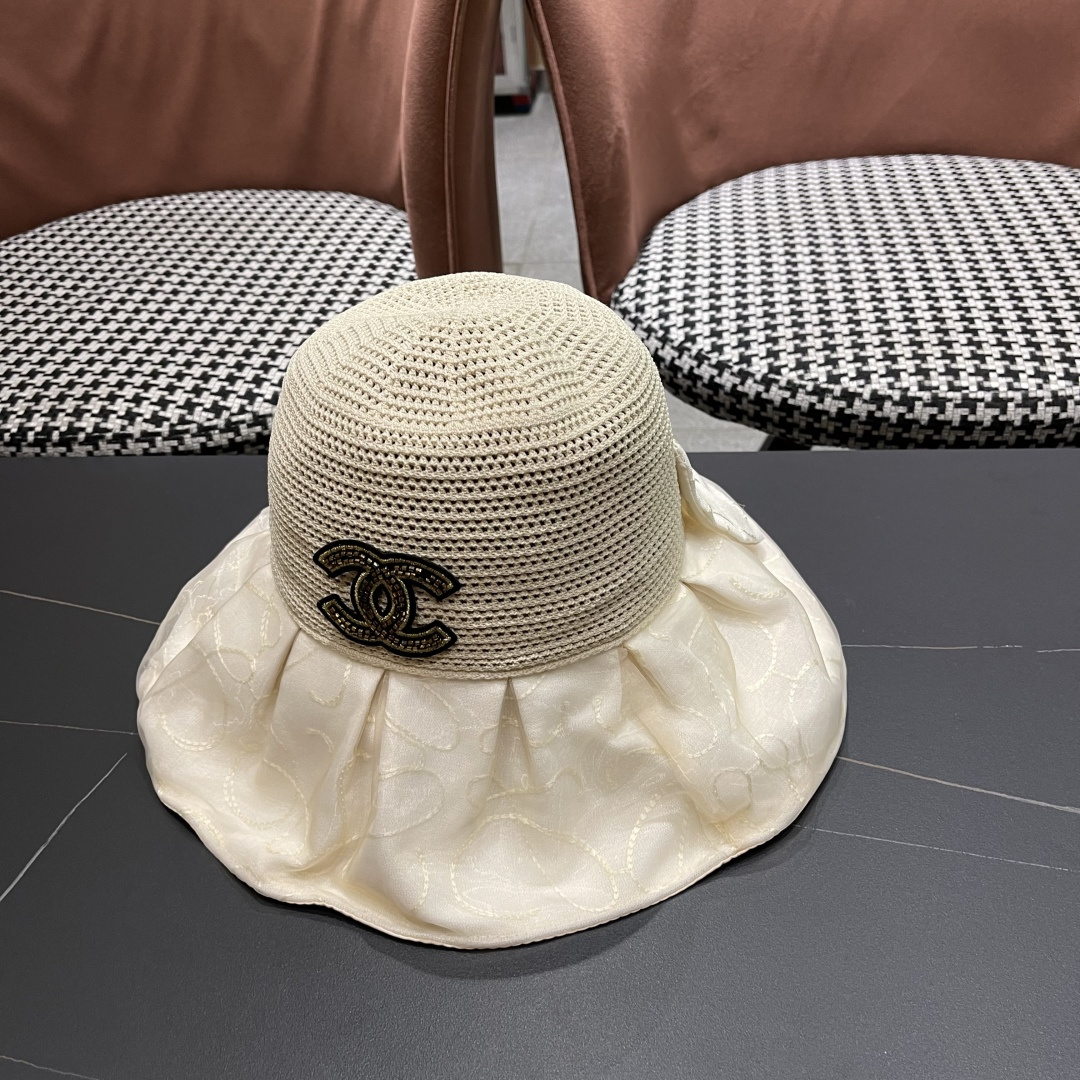 【CHANEL香奈儿】2025新款大沿防晒防紫外线渔夫帽女春
夏百搭出游防晒帽