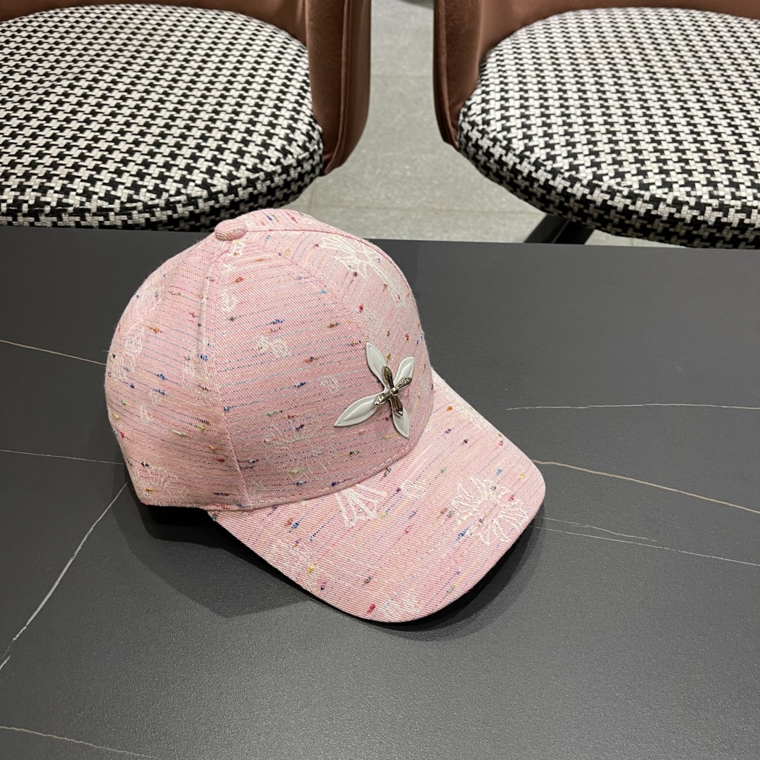 Chrome Hearts Baseball Cap - Pink Cross Design, Stylish and Comfortable 4 cmp i1749047201074 912 0 2