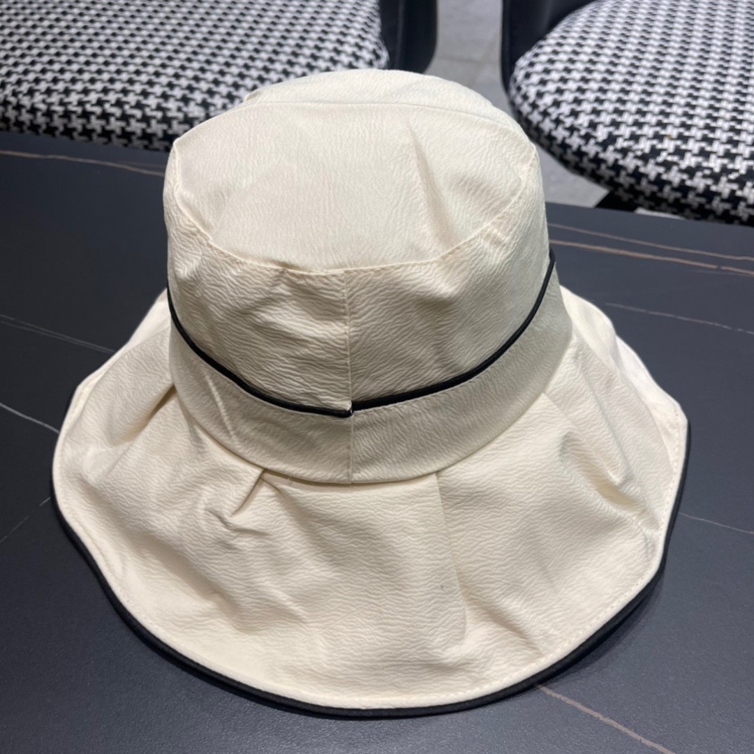  Dior 迪奥 2025新款遮脸盆渔夫帽， 精致純也格调很有感觉，很酷很时尚，质量超赞