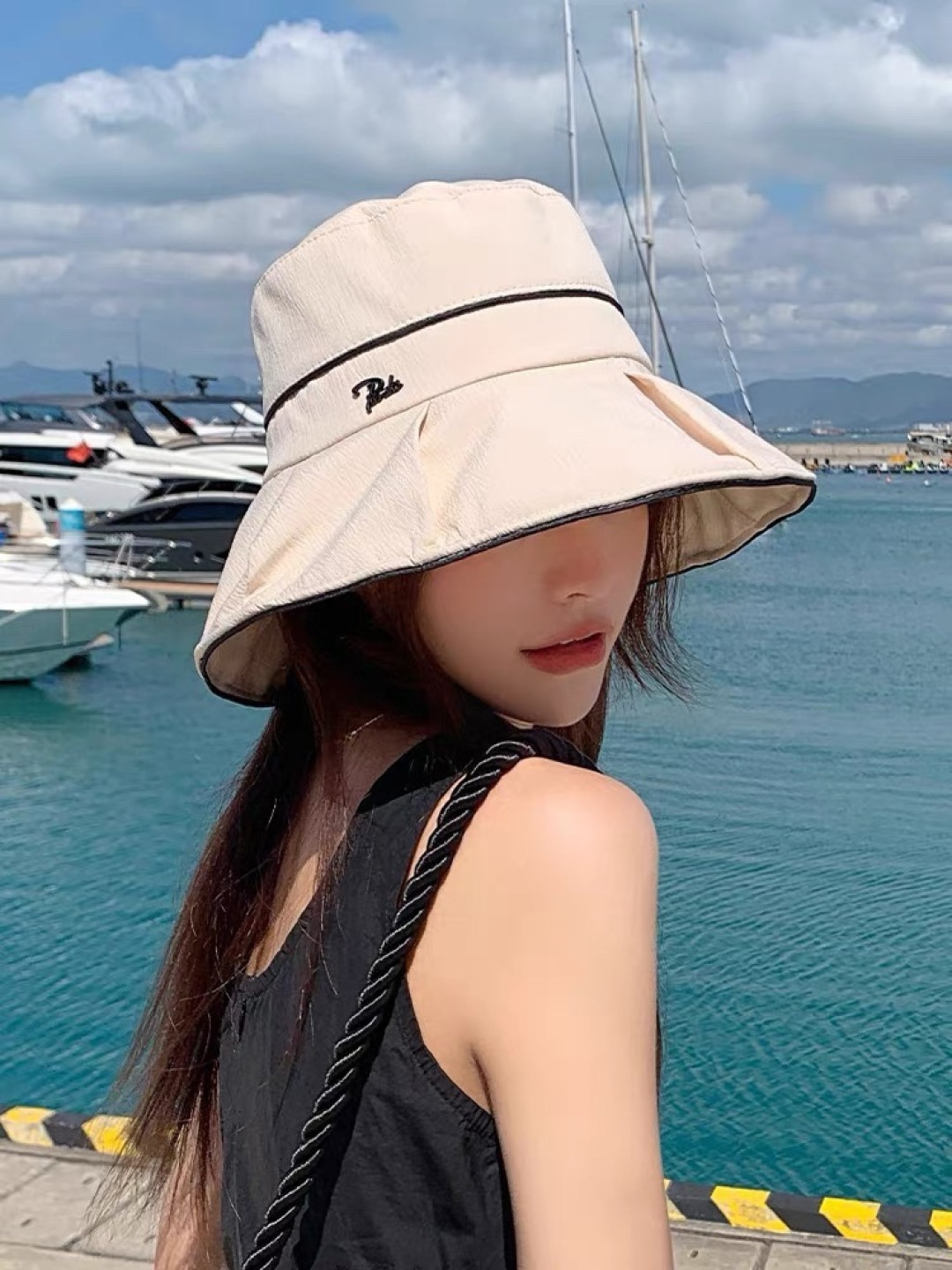  Dior 迪奥 2025新款遮脸盆渔夫帽， 精致純也格调很有感觉，很酷很时尚，质量超赞