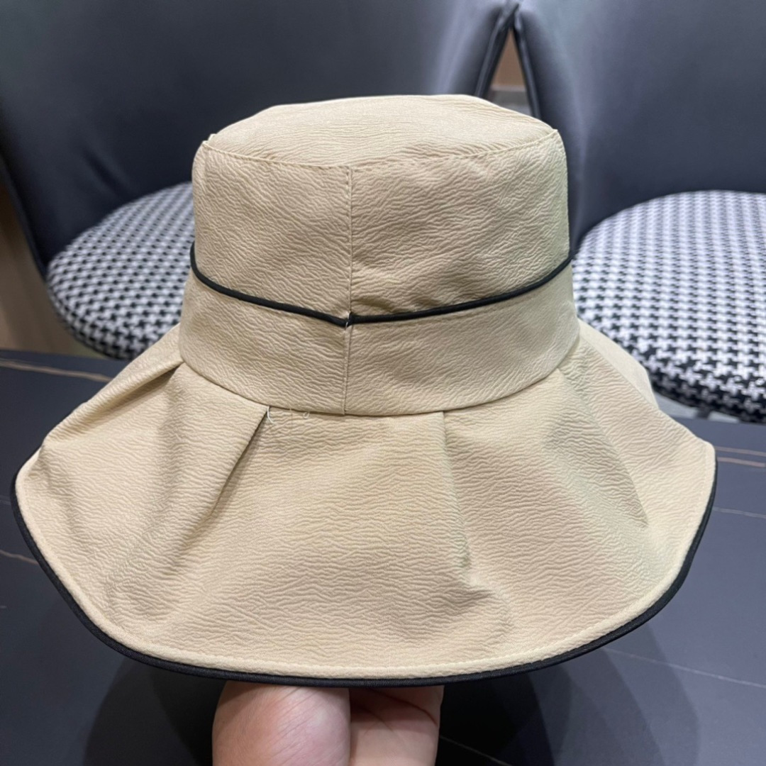  Dior 迪奥 2025新款遮脸盆渔夫帽， 精致純也格调很有感觉，很酷很时尚，质量超赞