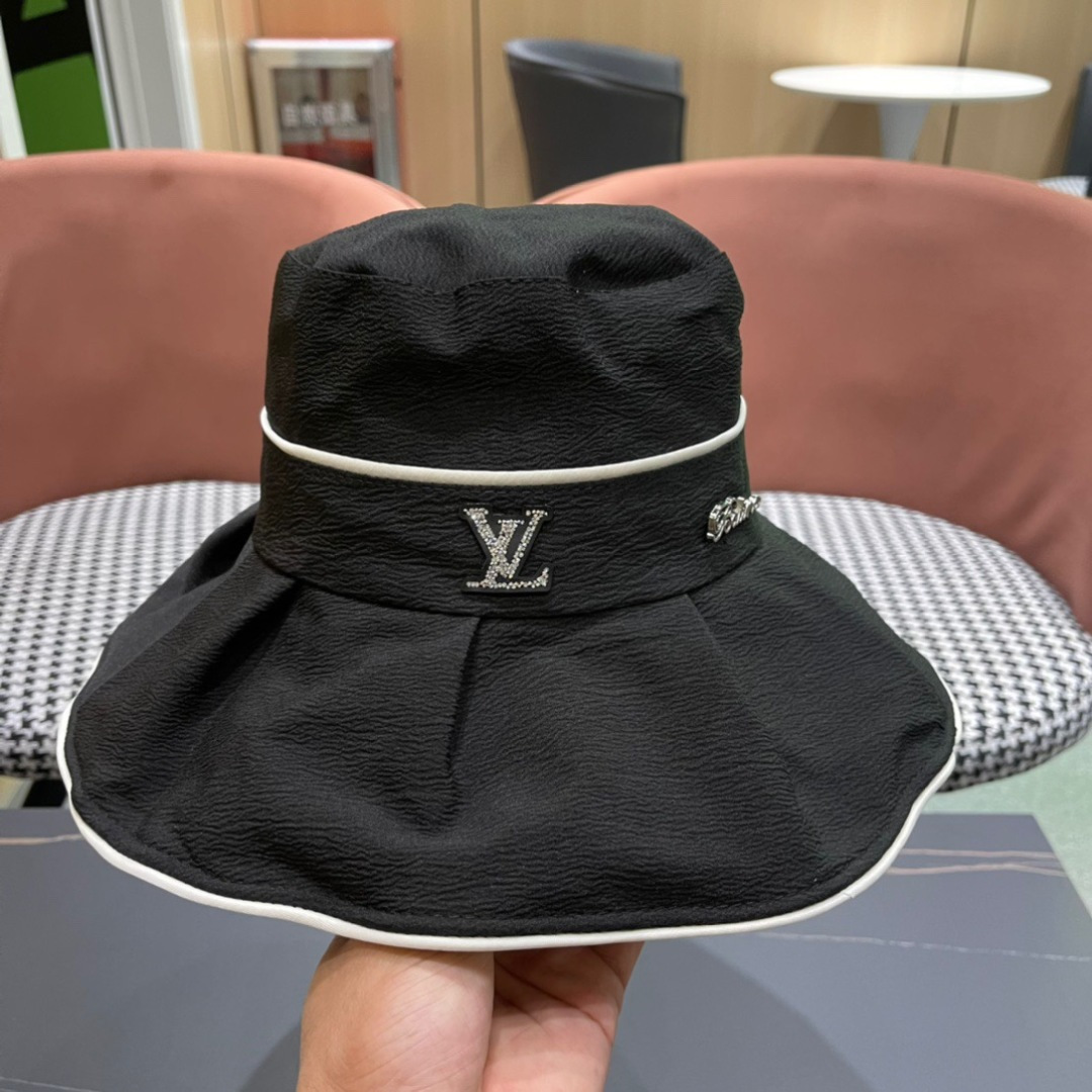   LouiVuittonLV 2025新款路易威登渔夫帽，简单大方 男女通用遮阳帽，
