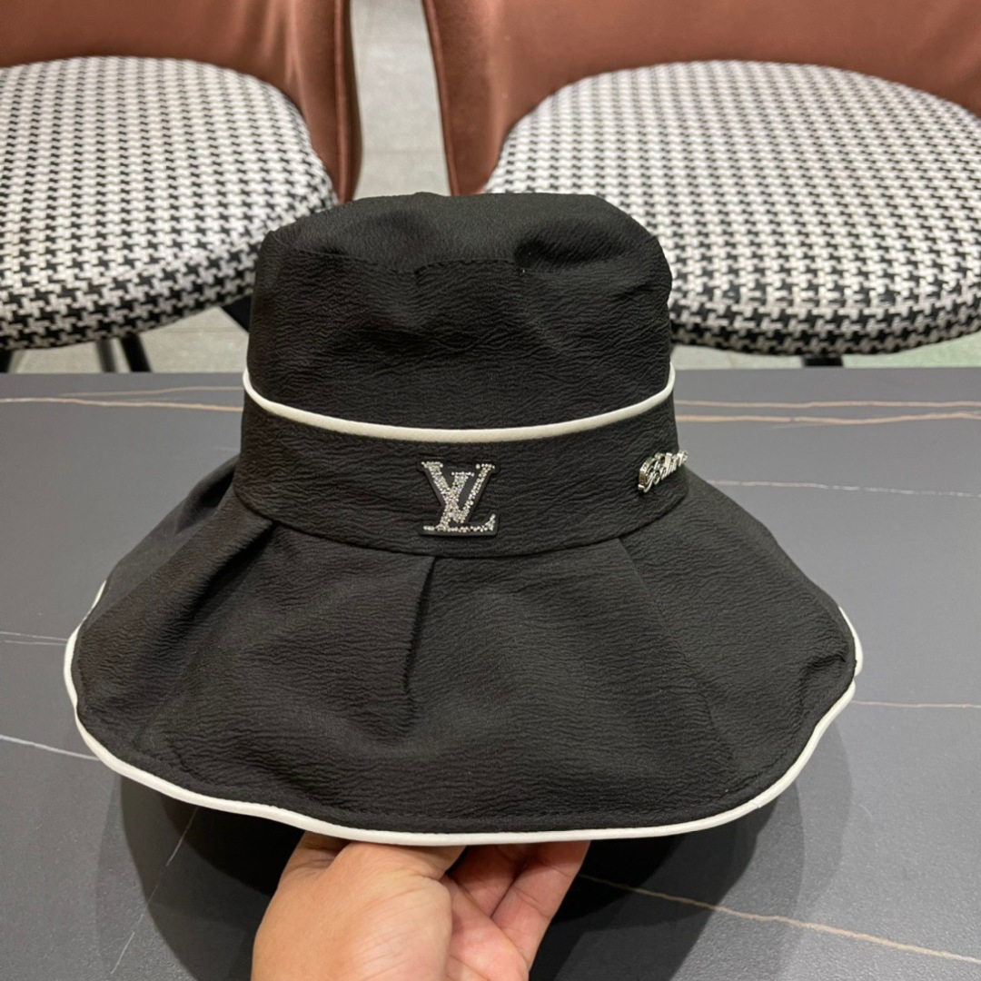   LouiVuittonLV 2025新款路易威登渔夫帽，简单大方 男女通用遮阳帽，