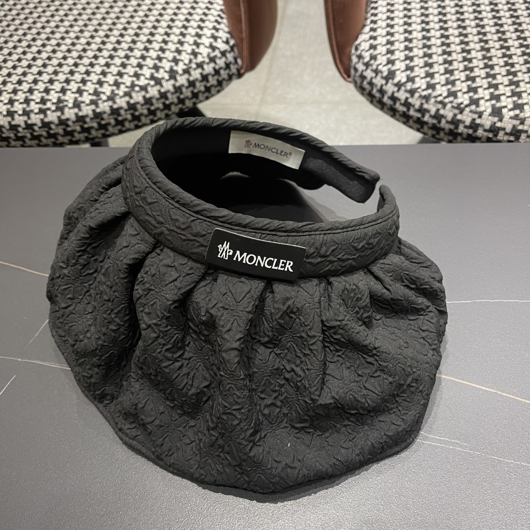  【MONCLER蒙口】防晒帽女夏季防紫外线黑胶发箍泡泡纱贝壳帽遮阳
帽空顶遮脸