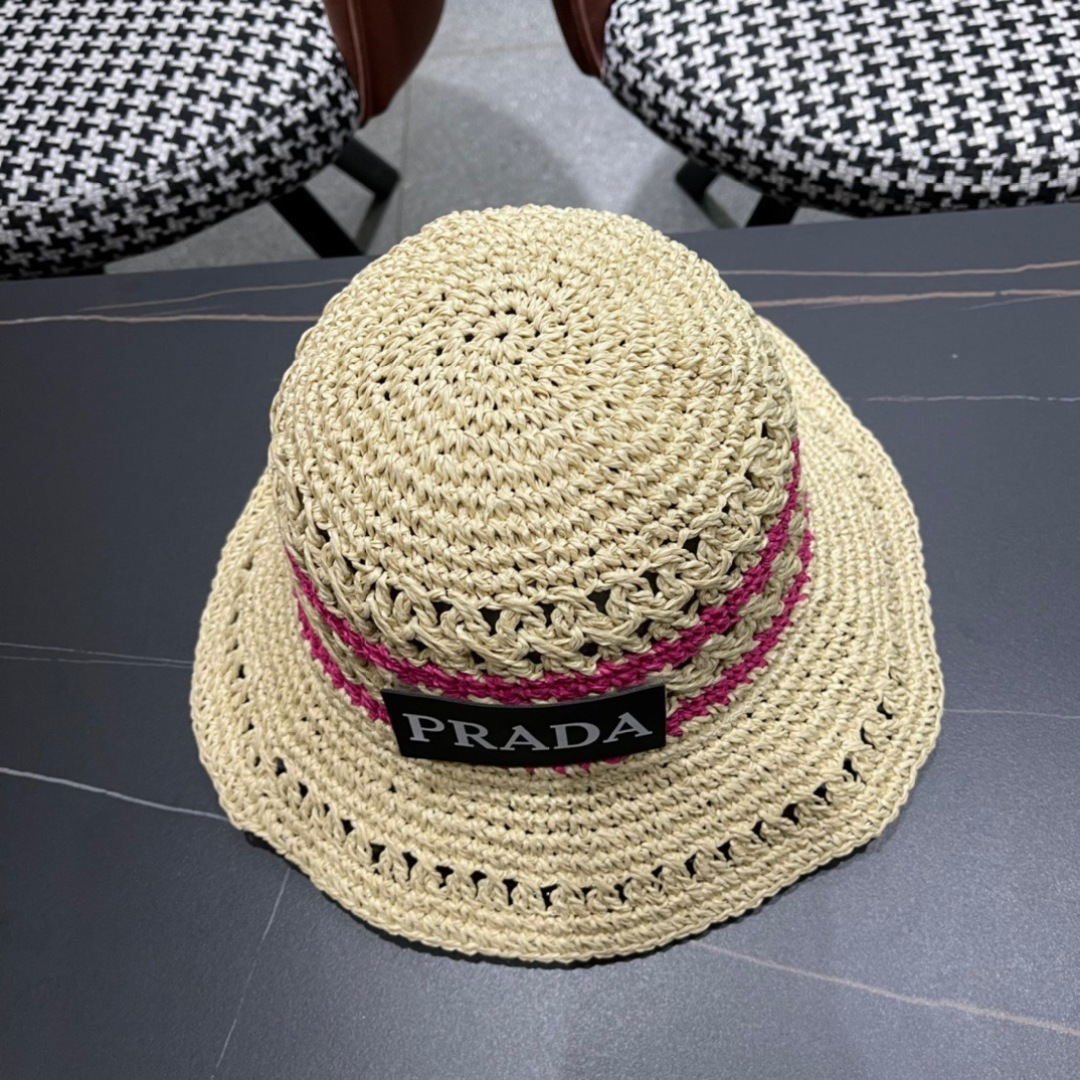 💛【PRADA普拉达】春夏新款大牌镂空拼色编织渔夫帽，超好搭配，