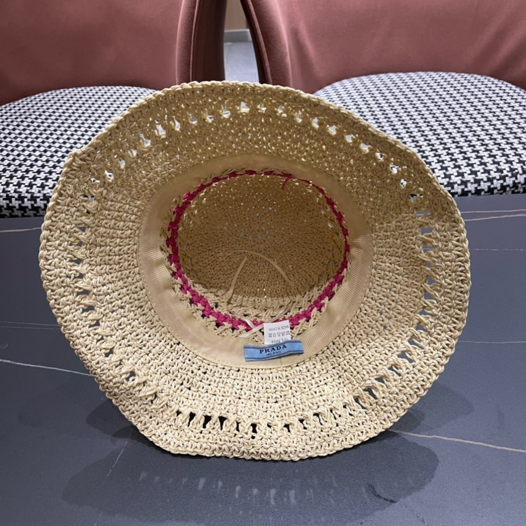 💛【PRADA普拉达】春夏新款大牌镂空拼色编织渔夫帽，超好搭配，