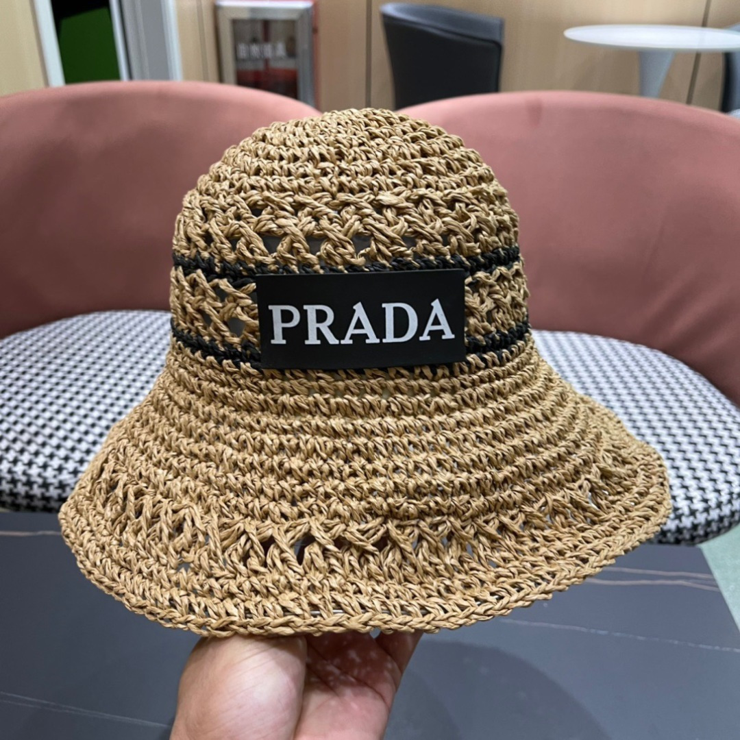 💛【PRADA普拉达】春夏新款大牌镂空拼色编织渔夫帽，超好搭配，