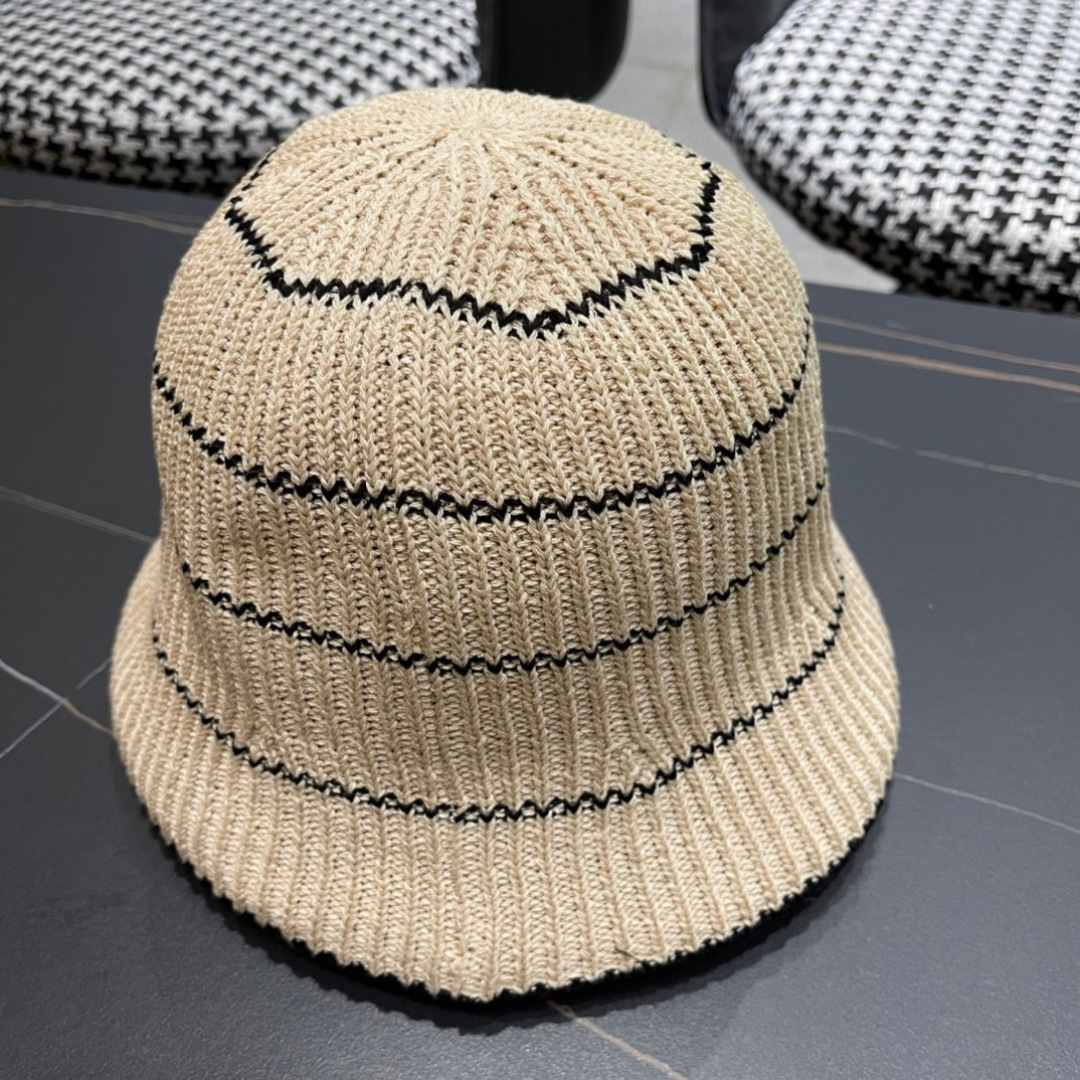 
香奈儿CHANEL 新品条纹毛线渔夫帽小香经典简约，时尚休闲设计 跑量新品