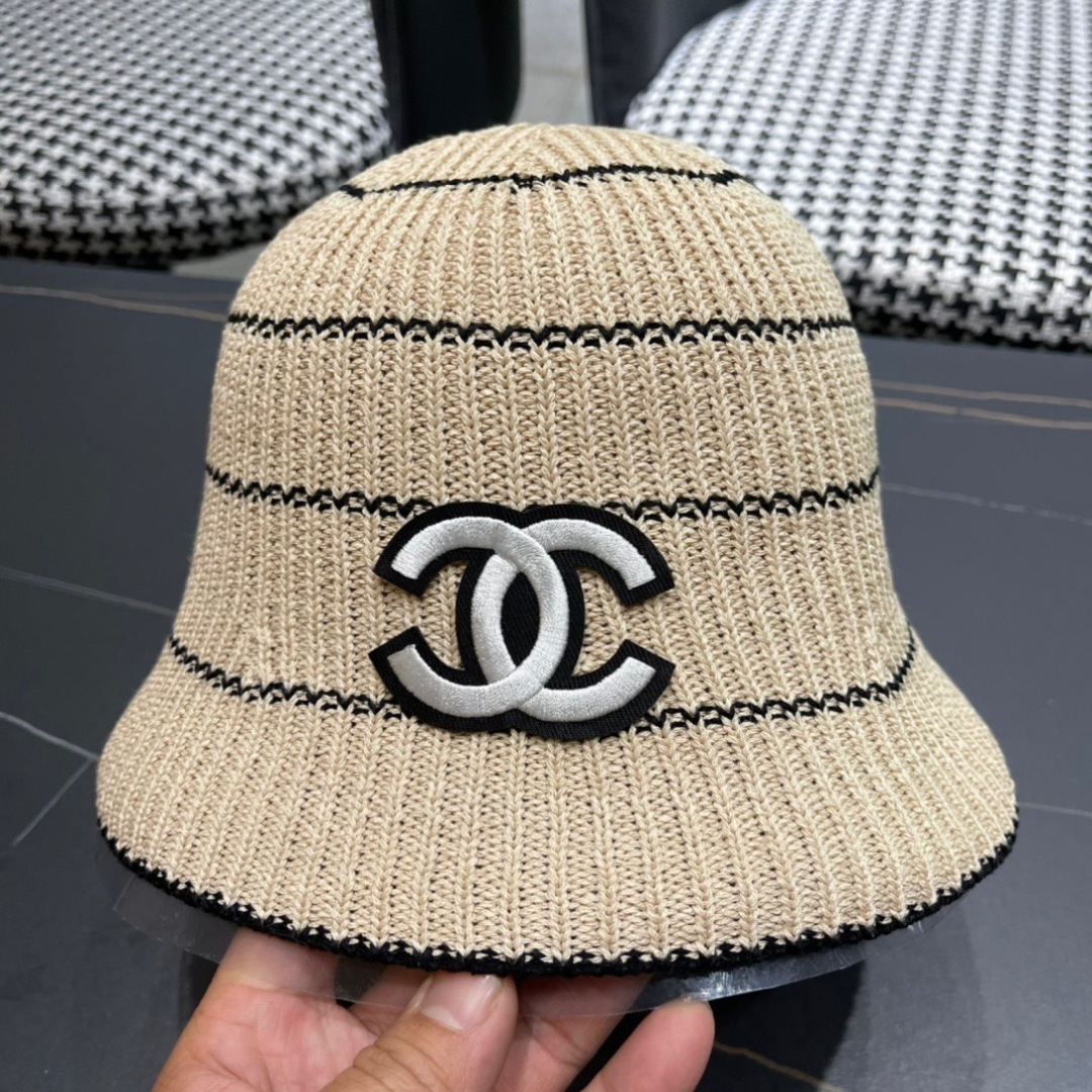 
香奈儿CHANEL 新品条纹毛线渔夫帽小香经典简约，时尚休闲设计 跑量新品