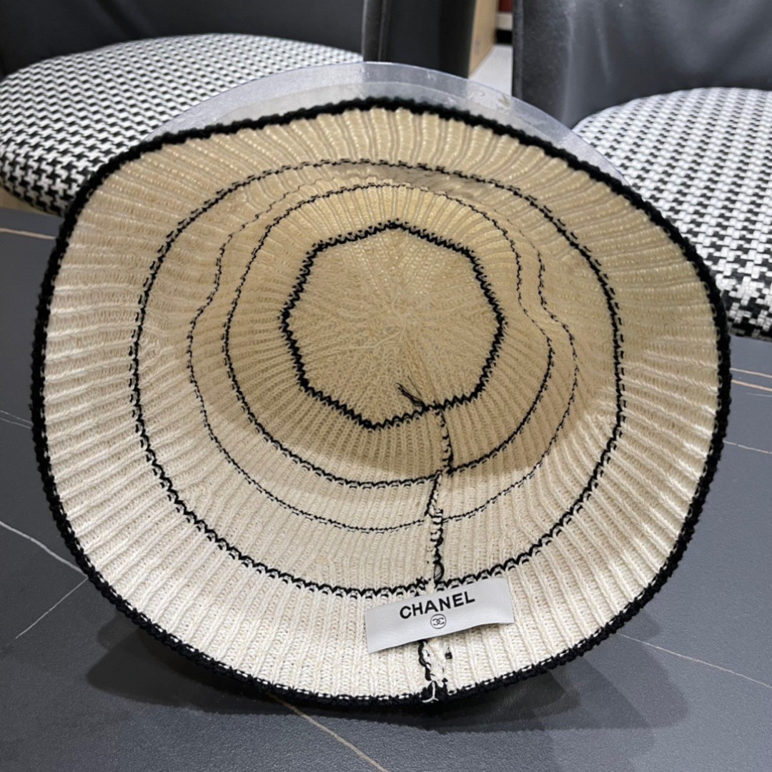 
香奈儿CHANEL 新品条纹毛线渔夫帽小香经典简约，时尚休闲设计 跑量新品