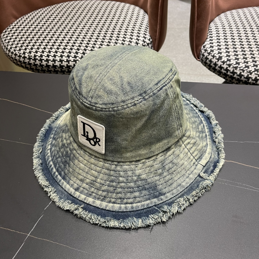  迪奥Dior日系牛仔渔夫帽女春秋款毛边百搭显脸小盆帽网红
文艺户外遮阳帽子