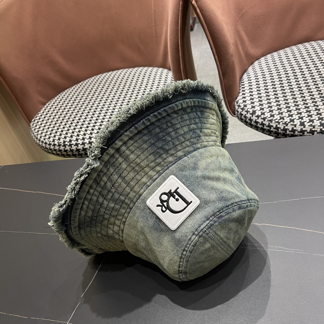  迪奥Dior日系牛仔渔夫帽女春秋款毛边百搭显脸小盆帽网红
文艺户外遮阳帽子