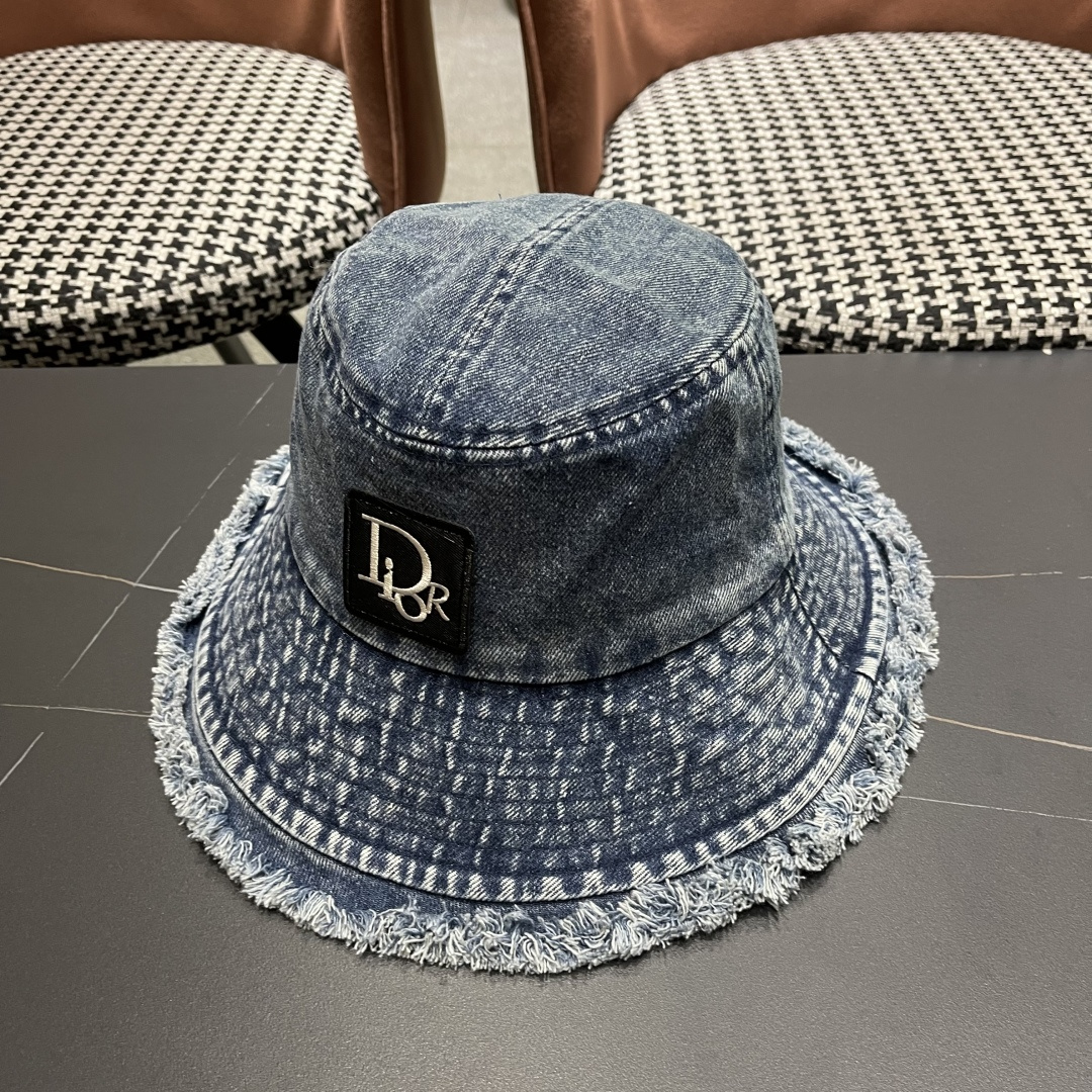  迪奥Dior日系牛仔渔夫帽女春秋款毛边百搭显脸小盆帽网红
文艺户外遮阳帽子