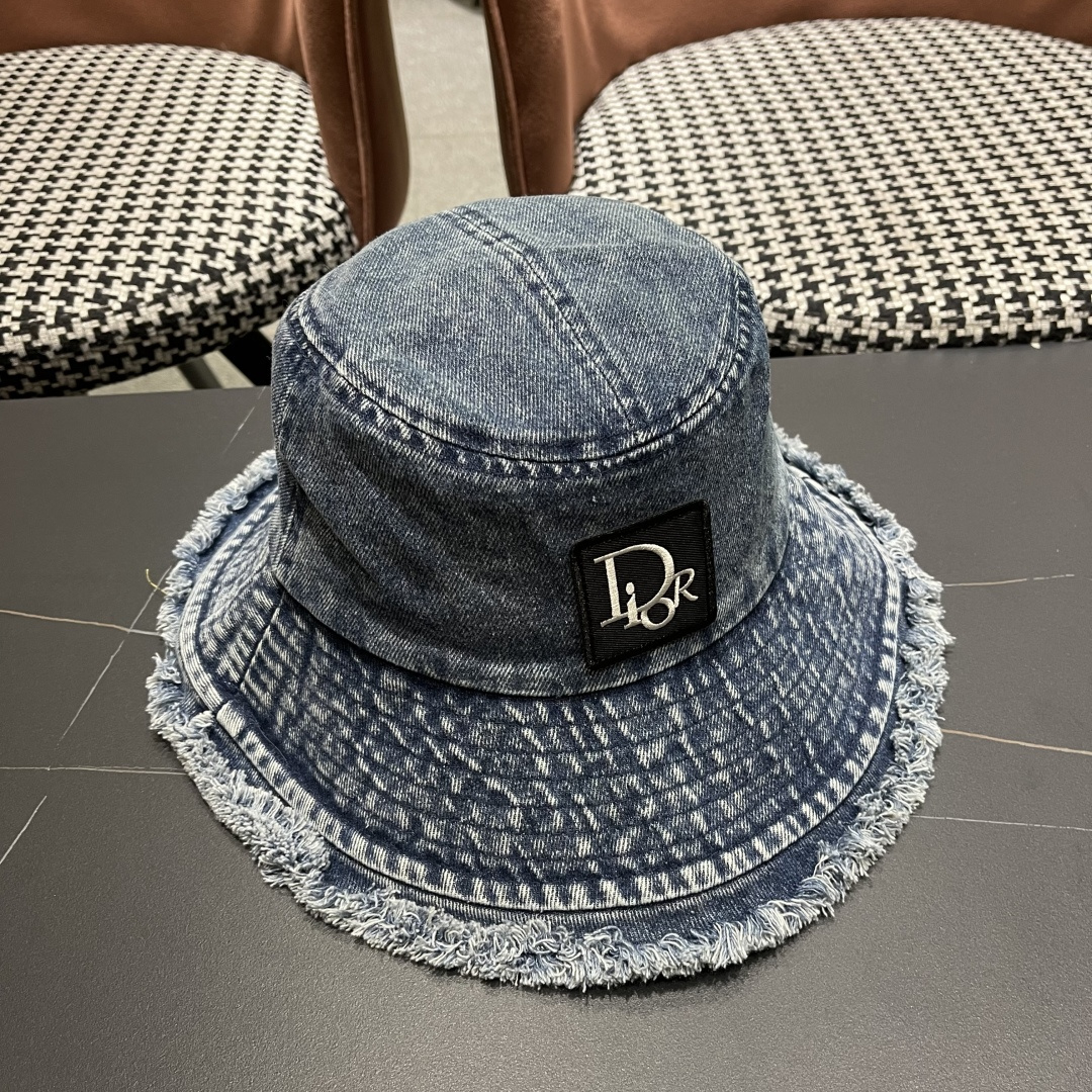  迪奥Dior日系牛仔渔夫帽女春秋款毛边百搭显脸小盆帽网红
文艺户外遮阳帽子