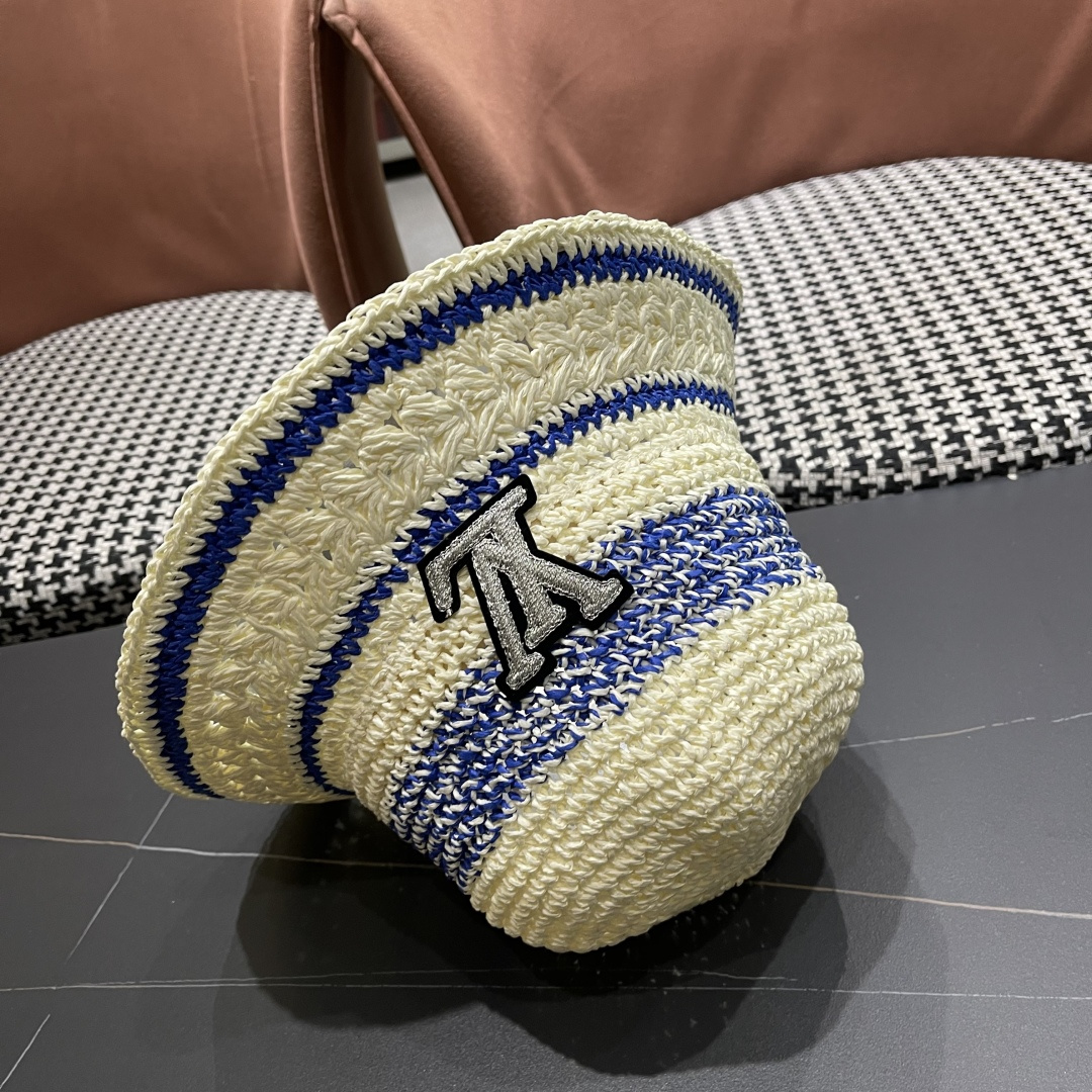  Lv路易威登韩版ins粉色草编渔夫帽女春季海边度假
大帽檐甜美防晒草帽遞阳帽