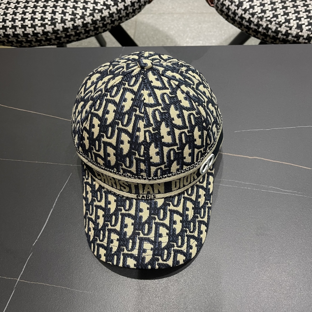  Dior(迪奥) 2025新款原单棒球帽， 精致格调，很酷很时尚，专柜断货热门，
