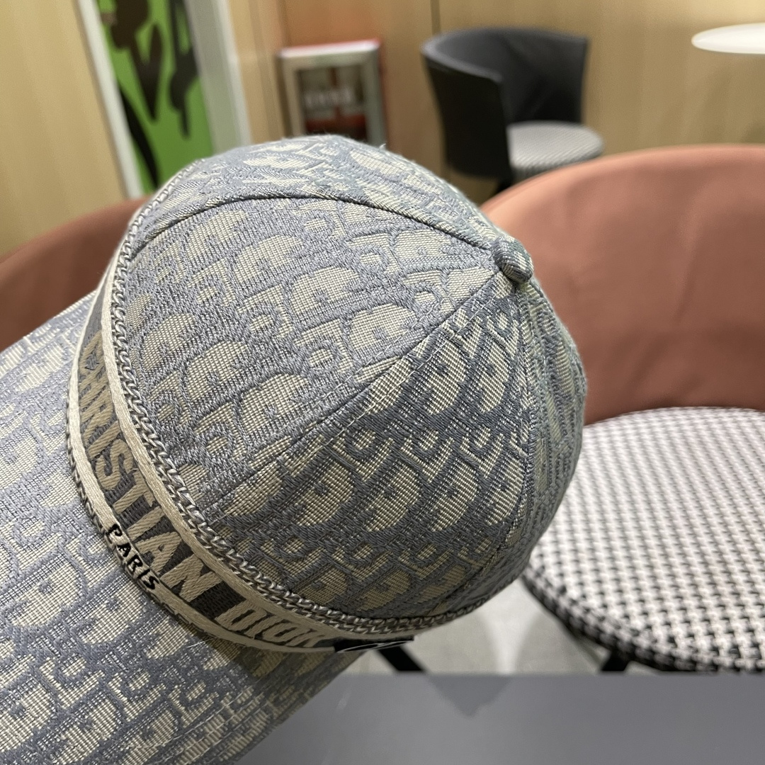  Dior(迪奥) 2025新款原单棒球帽， 精致格调，很酷很时尚，专柜断货热门，

