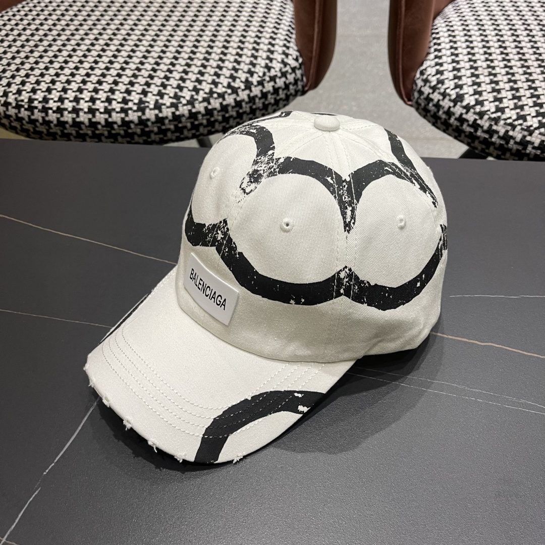  BALENCIAGA巴黎世家2025复古水洗棒球帽女大头围春夏涂鸦软顶百搭鸭舌帽
宽帽檐显脸小帽子