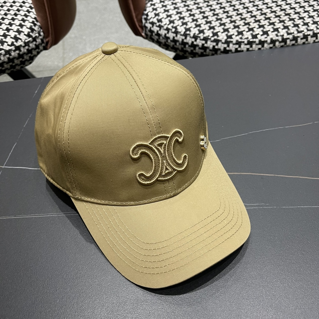  【CELINE赛琳】新款经典原版休闲潮流款 棒球帽🧢随便搭配都超好看！出门旅游，绝对要入手的一款