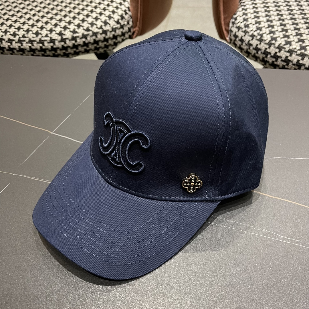  【CELINE赛琳】新款经典原版休闲潮流款 棒球帽🧢随便搭配都超好看！出门旅游，绝对要入手的一款