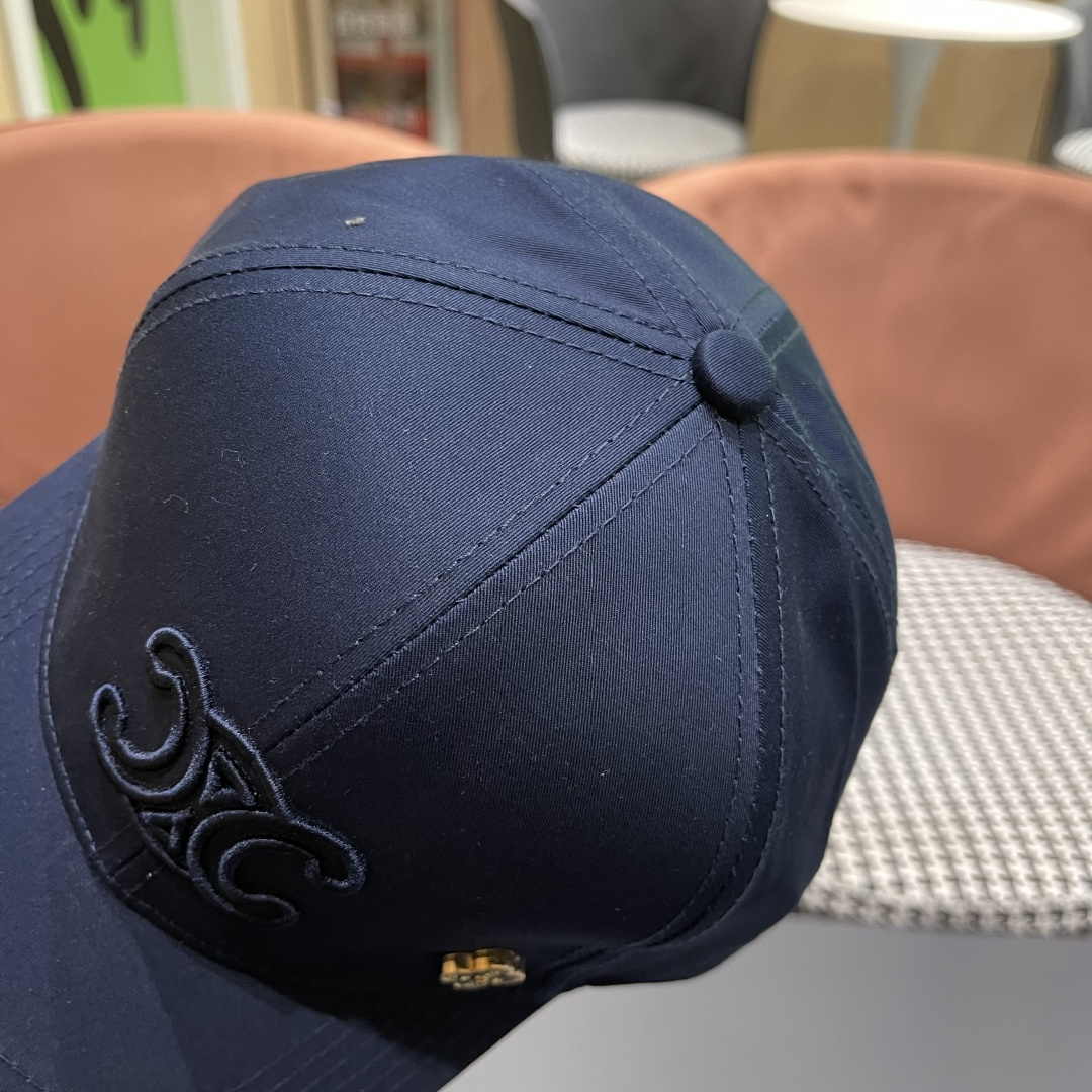  【CELINE赛琳】新款经典原版休闲潮流款 棒球帽🧢随便搭配都超好看！出门旅游，绝对要入手的一款