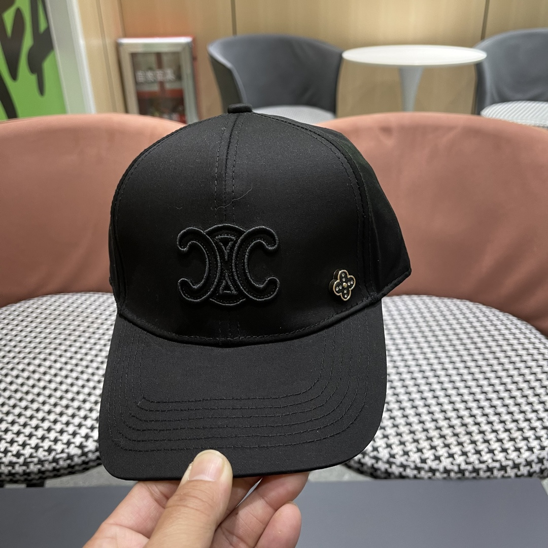  【CELINE赛琳】新款经典原版休闲潮流款 棒球帽🧢随便搭配都超好看！出门旅游，绝对要入手的一款
