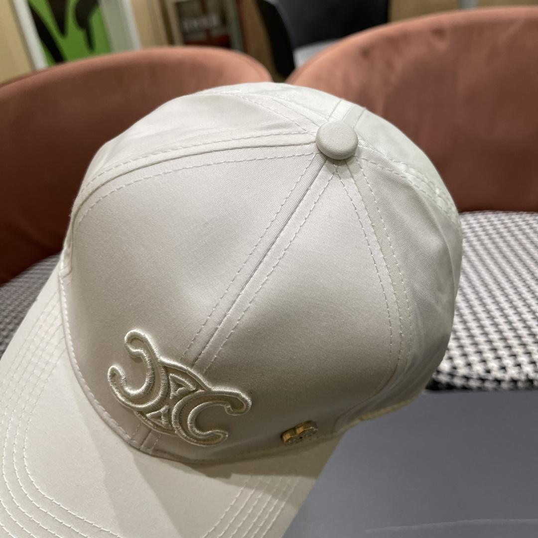  【CELINE赛琳】新款经典原版休闲潮流款 棒球帽🧢随便搭配都超好看！出门旅游，绝对要入手的一款