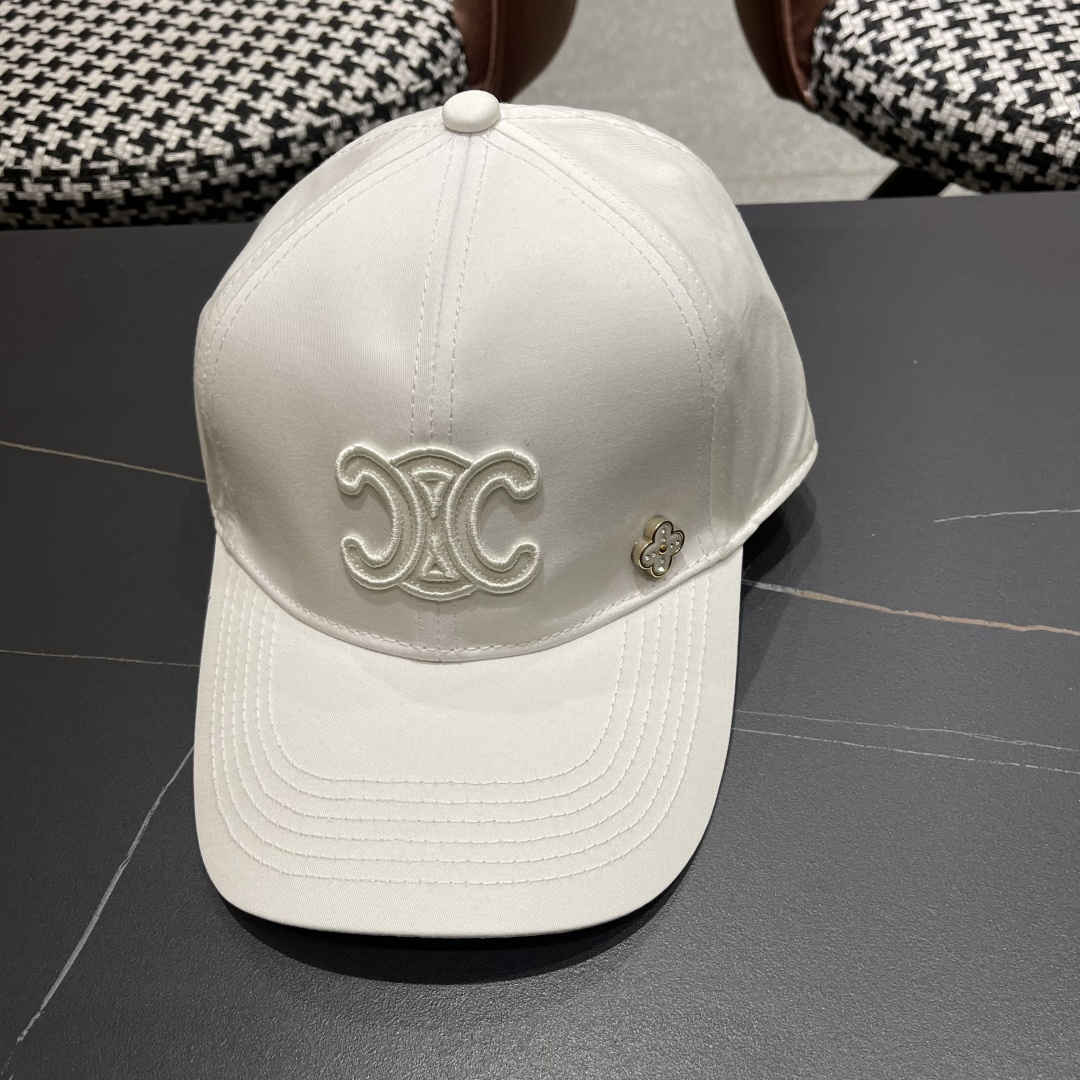  【CELINE赛琳】新款经典原版休闲潮流款 棒球帽🧢随便搭配都超好看！出门旅游，绝对要入手的一款
